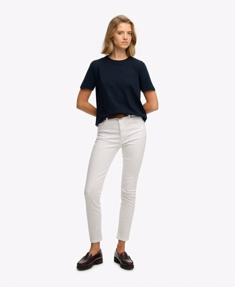 Camiseta Essential com Logo Bordado