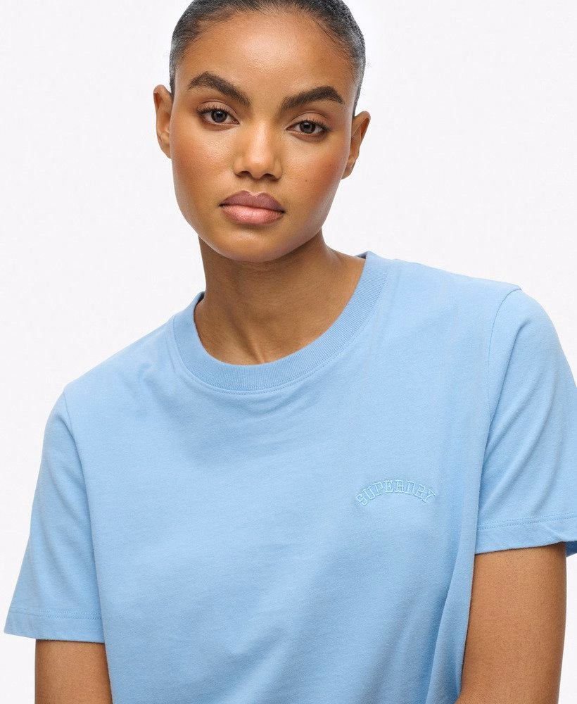 Camiseta Essential com Logo Bordado