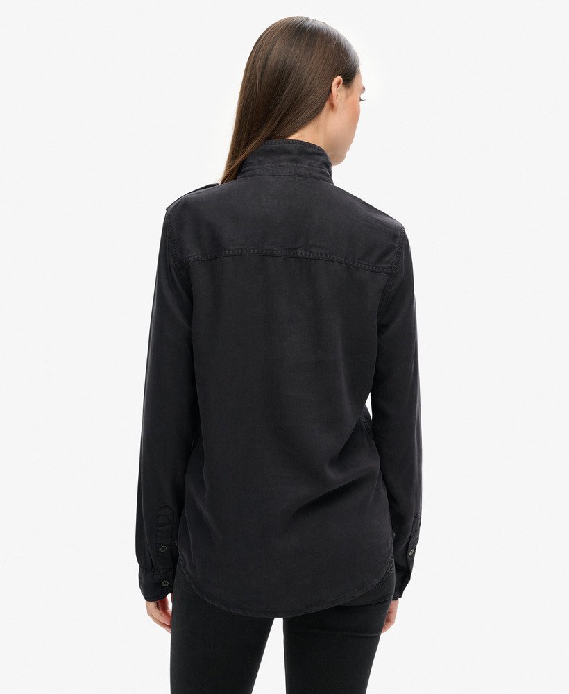 camisa militar na cor preta bison