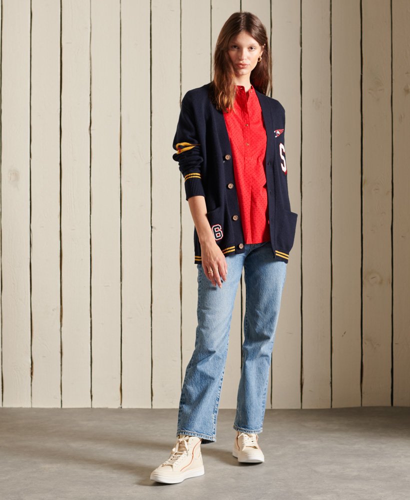 blusa com gola padre na cor vermelha campus.