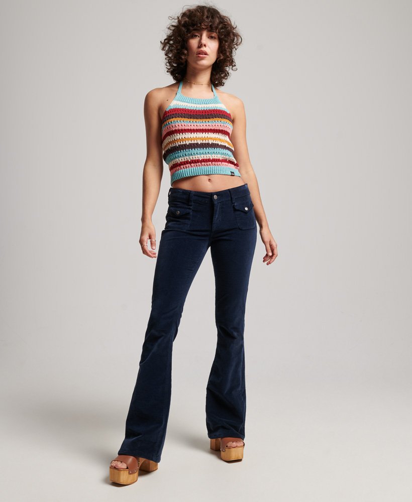 top de crochê estilo halter em listras verde-berilo