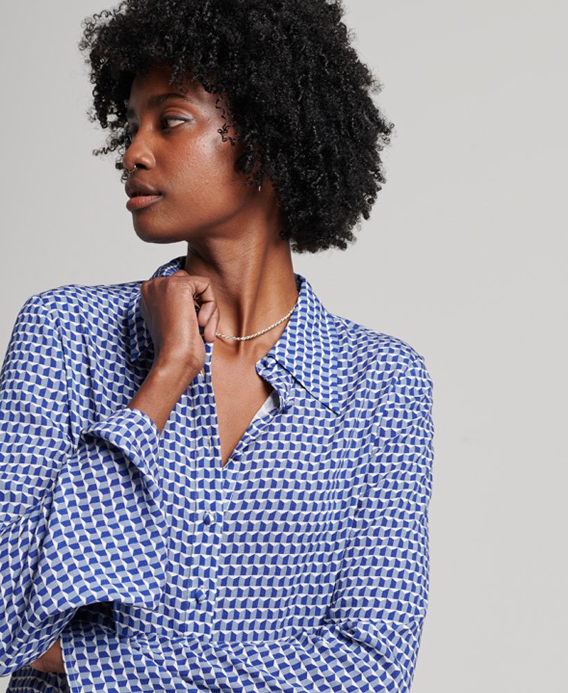 camisa studios seventies em estampa geométrica azul marinho listellos