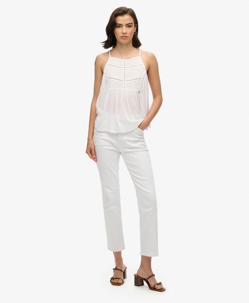 top de alças vintage com detalhe em renda na cor off white