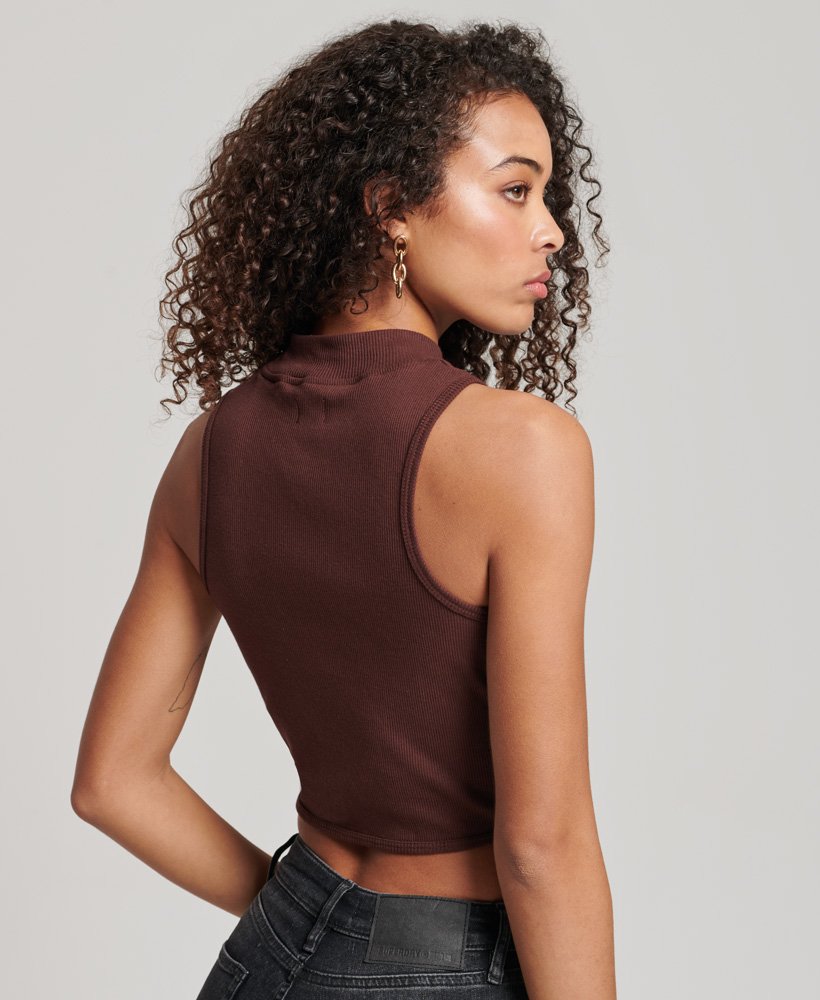 top cropped de gola alta na cor marrom chicória e café.
