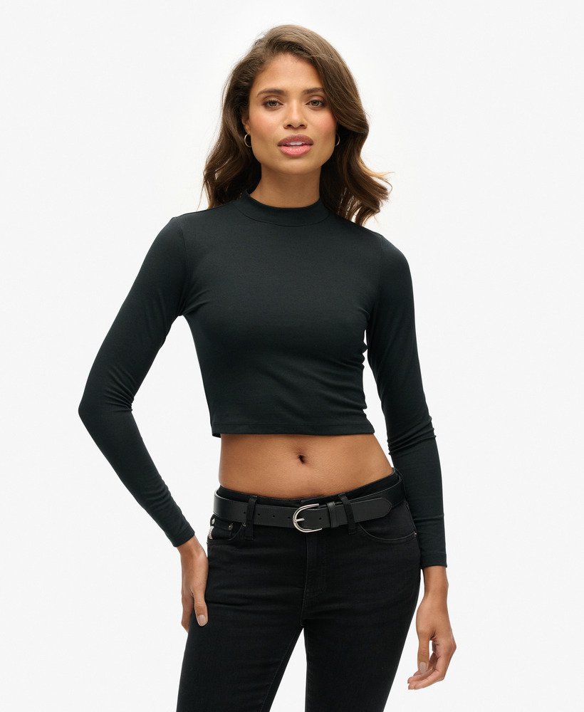 blusa preta de manga comprida com costas abertas