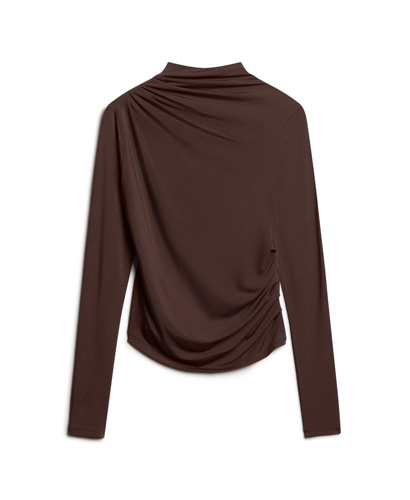 blusa de manga comprida com gola alta franzida na cor marrom chicória e café.
