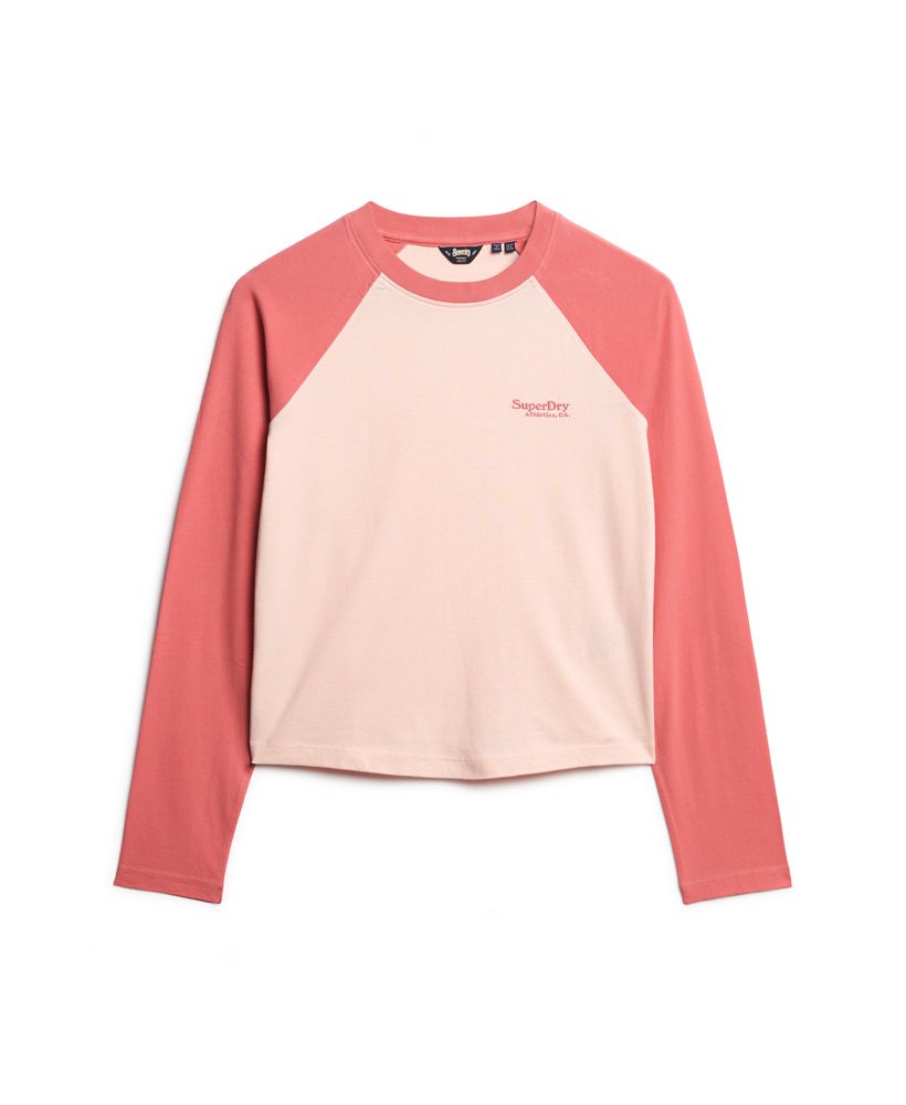 camiseta de manga comprida estilo baseball com logo essencial nas cores rosa creme morangorosa camping.