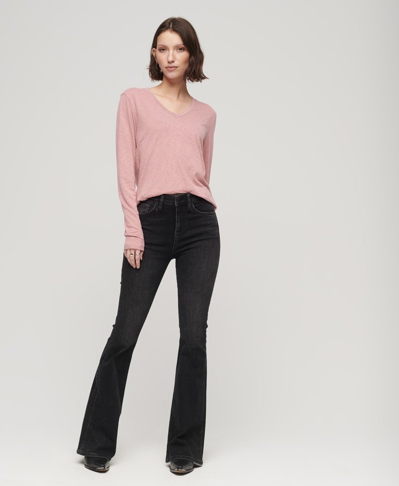 blusa de manga comprida com decote em v em malha na cor rosa mesa.