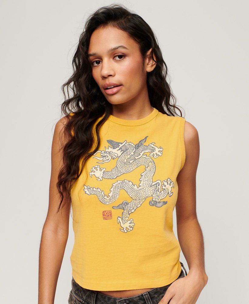 regata vintage superdry x komodo na cor amarelo pigmentado.