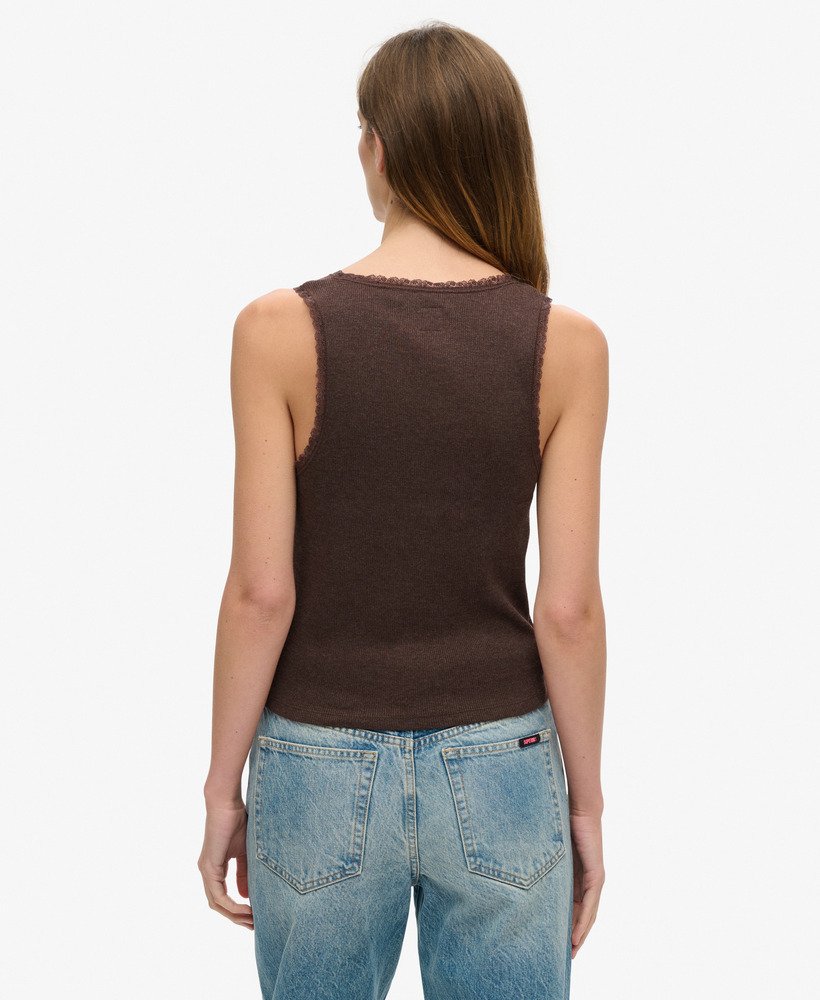 regata athletic essentials vintage com detalhe em renda na cor marrom chocolate mesclado escuro