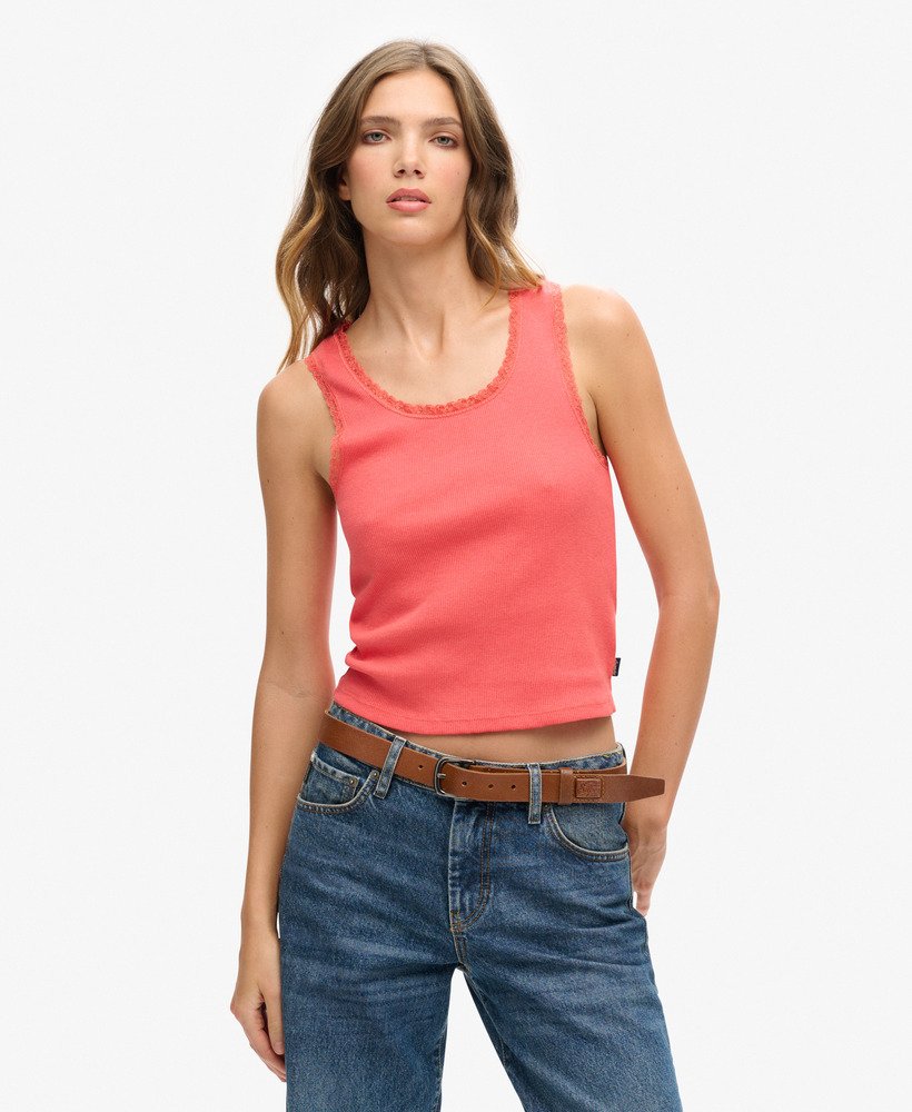 regata athletic essentials vintage com detalhe em renda na coral mesclada verão