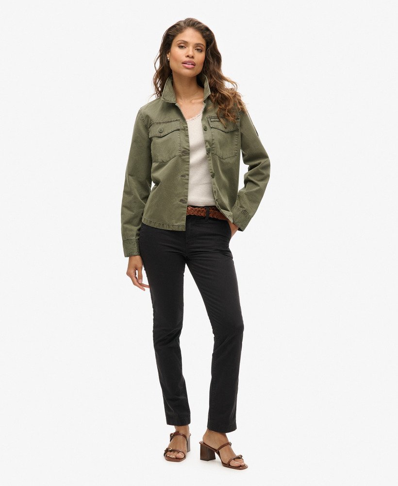 regata athletic essentials vintage com detalhe em renda na cor creme de aveia mesclado