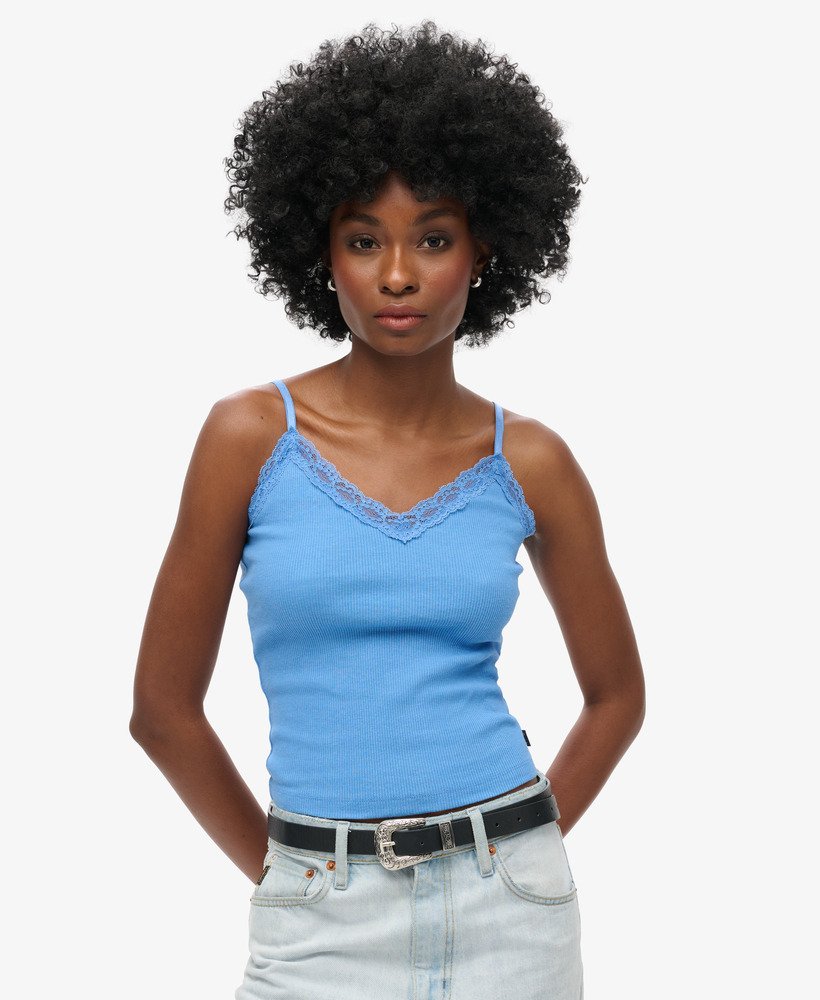 top de alças vintage em algodão orgânico com acabamento em renda canelada na cor azul mesclado rosa.