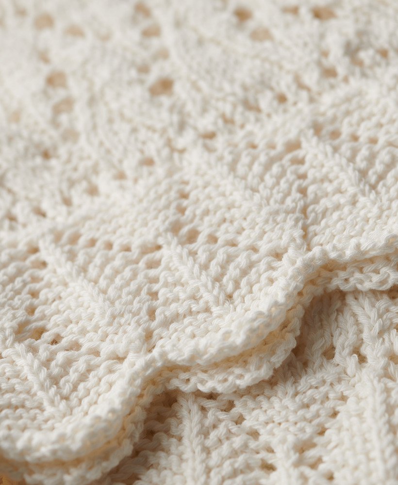 top de crochê estilo camisola na cor desert bone off white