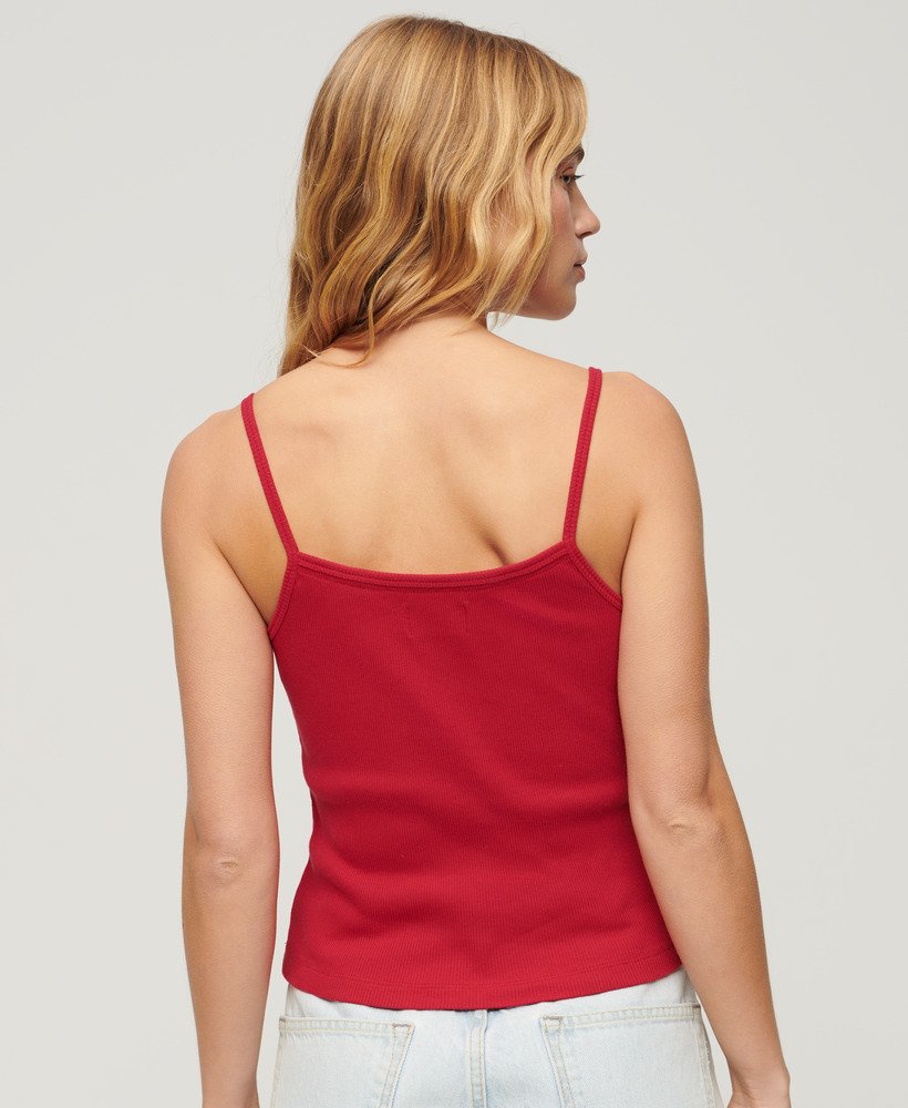 top de alcinha canelado com estampa esportiva universitária na cor vermelho carmim