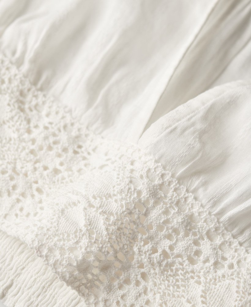 blusa ibiza de manga curta com detalhes em renda na cor off white