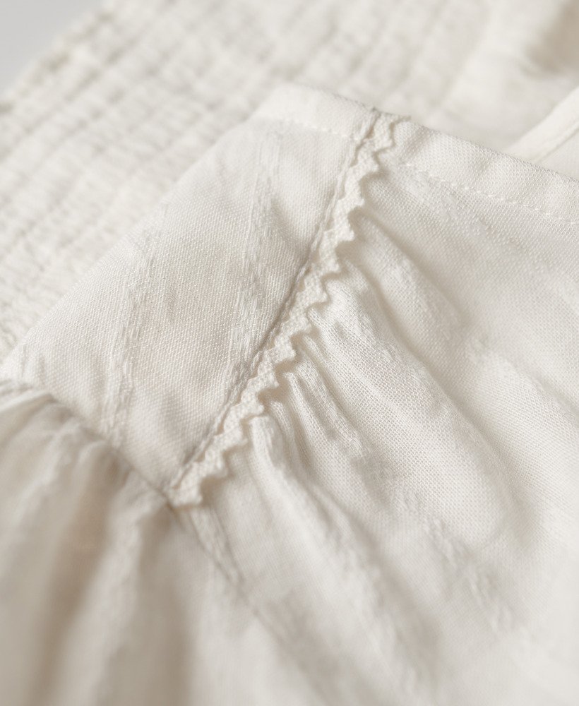 blusa ibiza de manga curta com detalhes em renda na cor off white