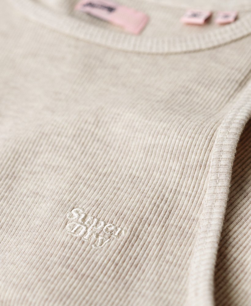 regata esportiva essential logo racer na cor creme de aveia mesclado