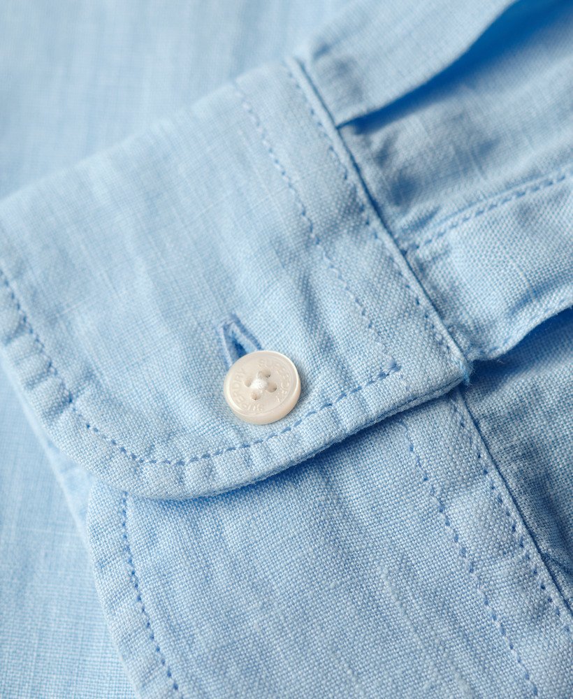 camisa boyfriend casual de linho na cor azul-marinho