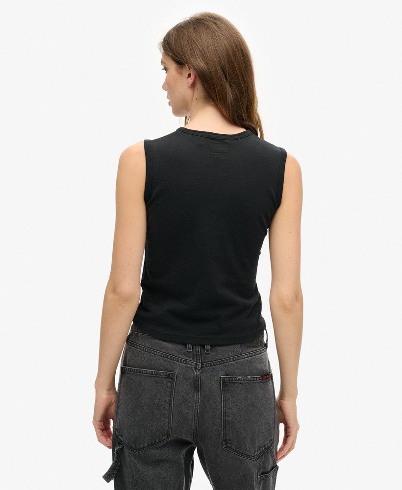 regata retrô com detalhes brilhantes e modelagem slim na cor preto mesclado.
