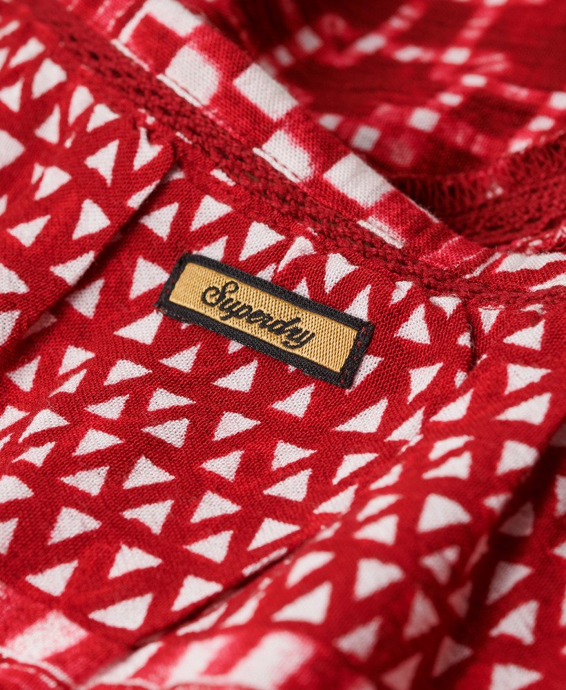 top de alças estampado em tecido shibori vermelho