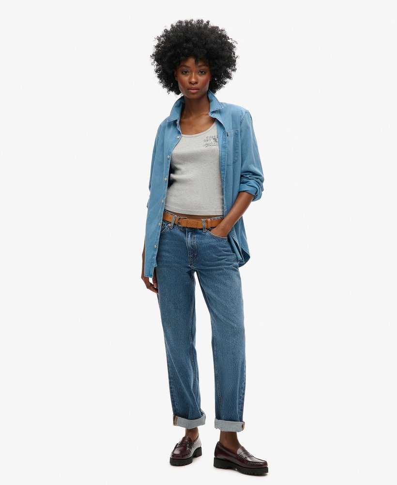regata canelada athletic essentials na cor cinza mescla.