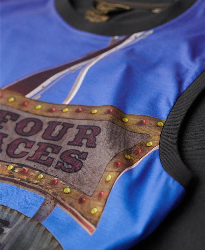 regata com estampa sublimada em four aces aop