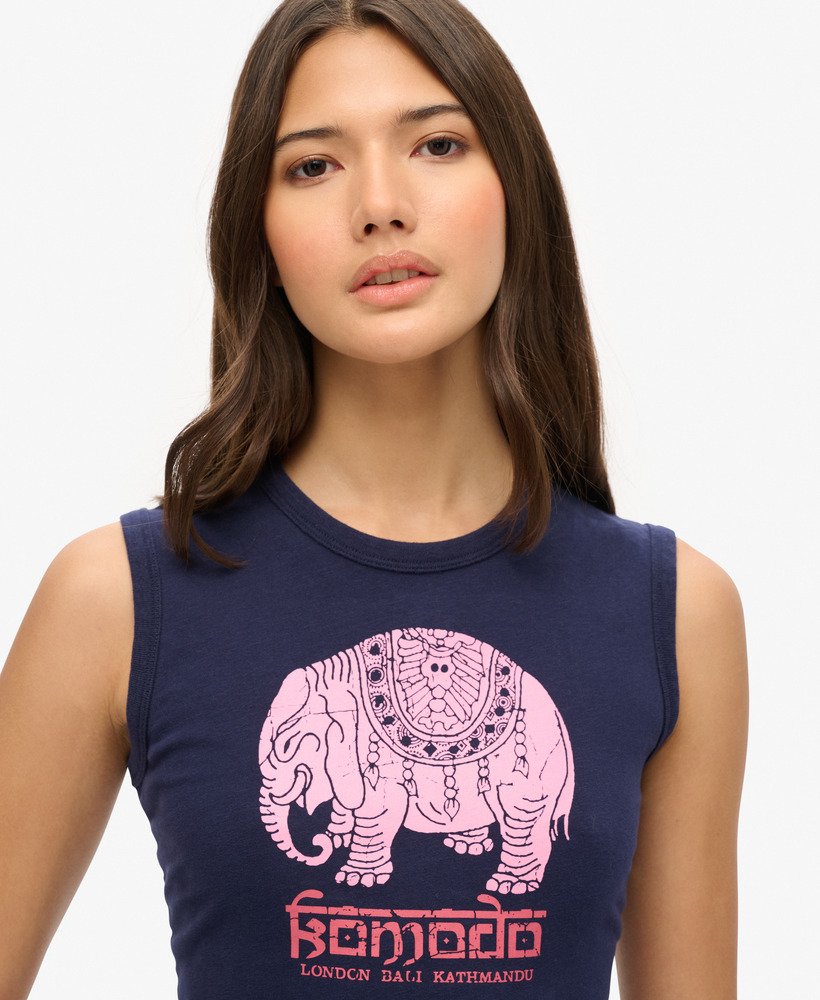 regata superdry x komodo hathi slim na cor azul marinho intenso.