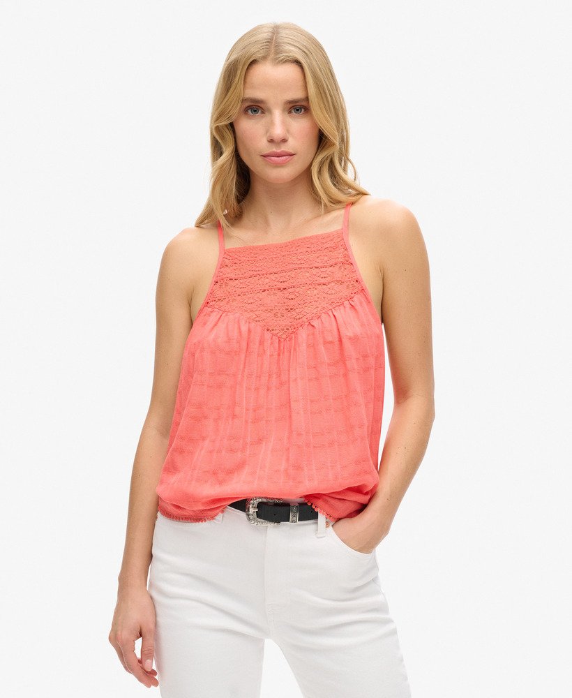 top de renda estilo camisola para praia na cor coral rosado