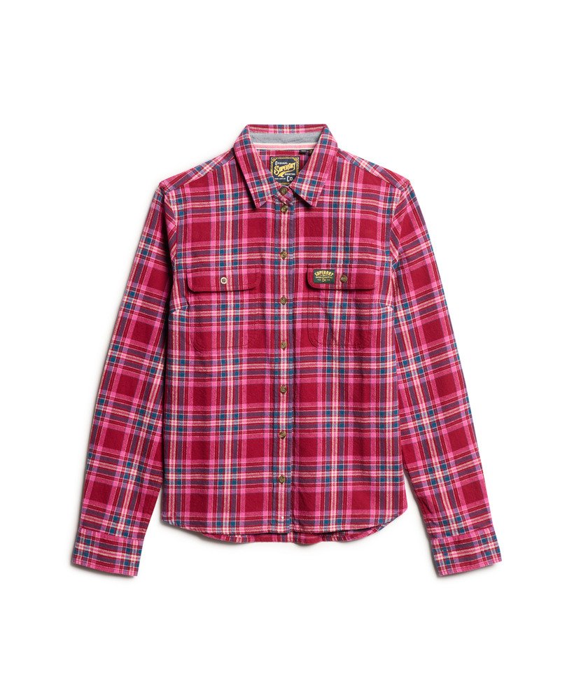 camisa de flanela xadrez lenhador em tom vermelho-cereja