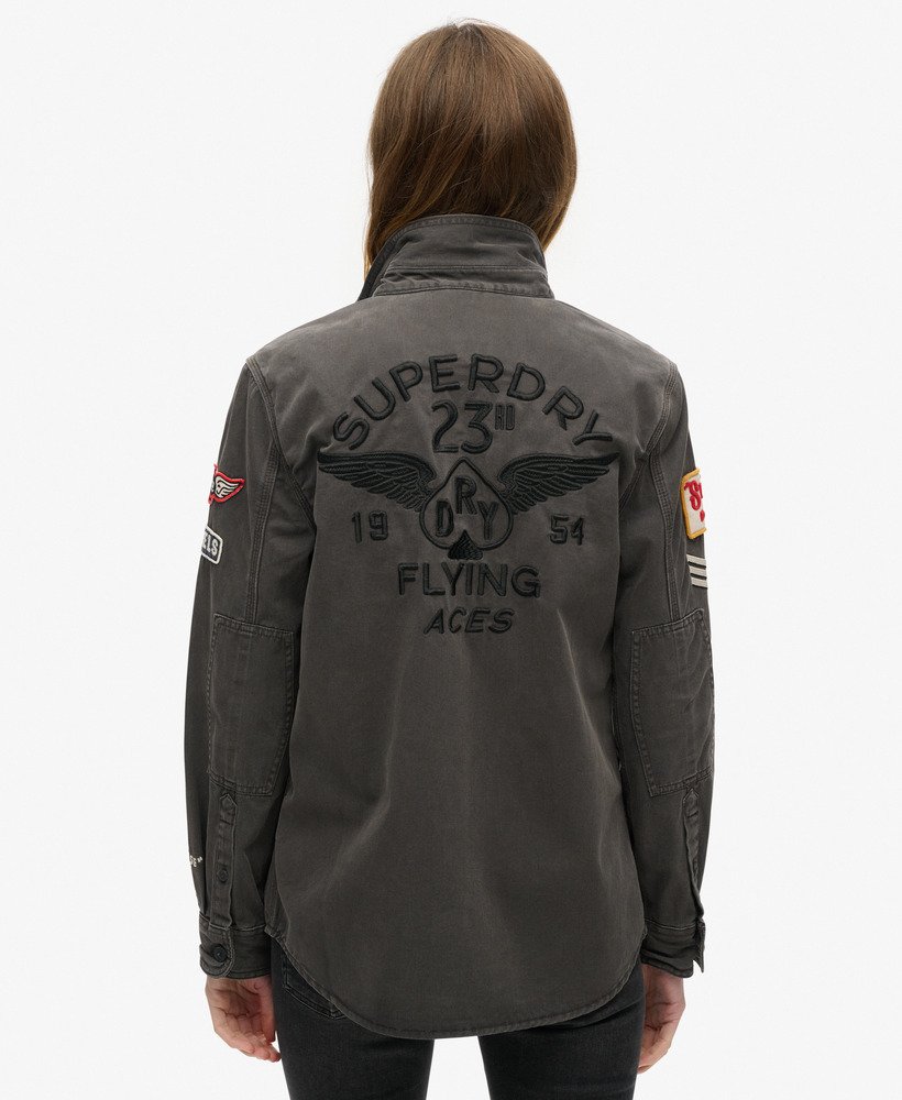 camisa scout em preto lavado