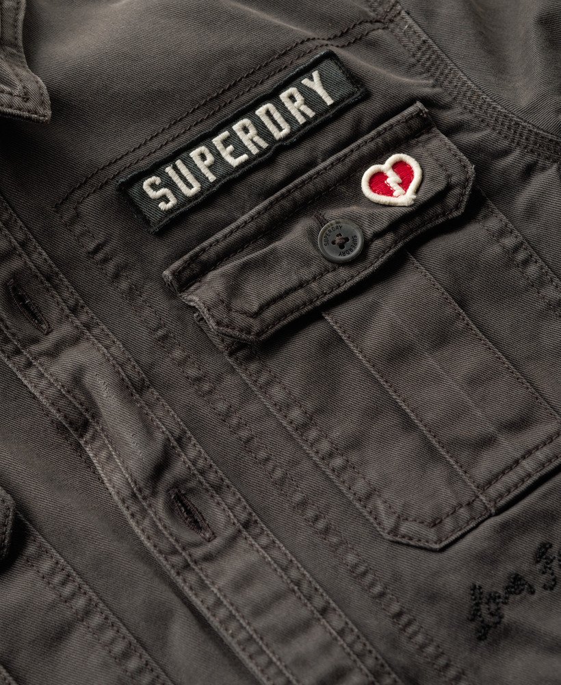 camisa scout em preto lavado