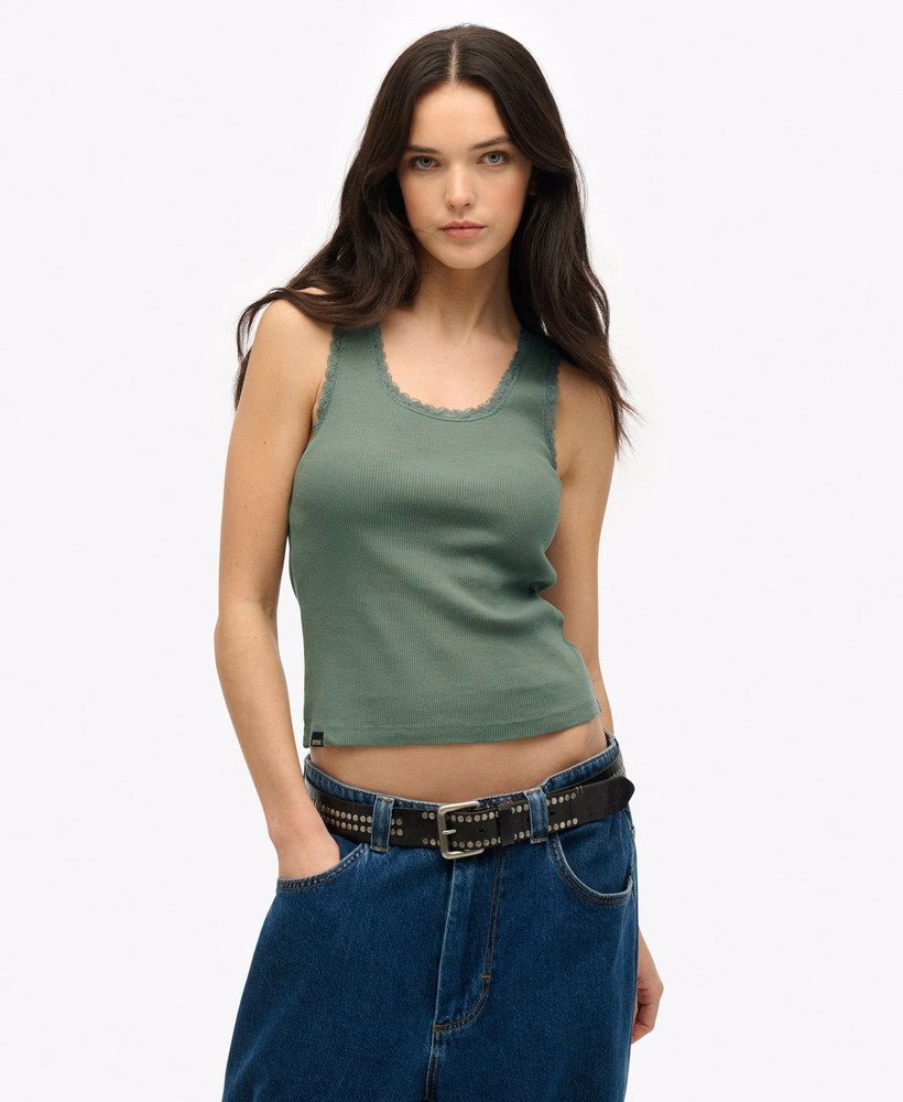 Colete vintage com detalhes em renda