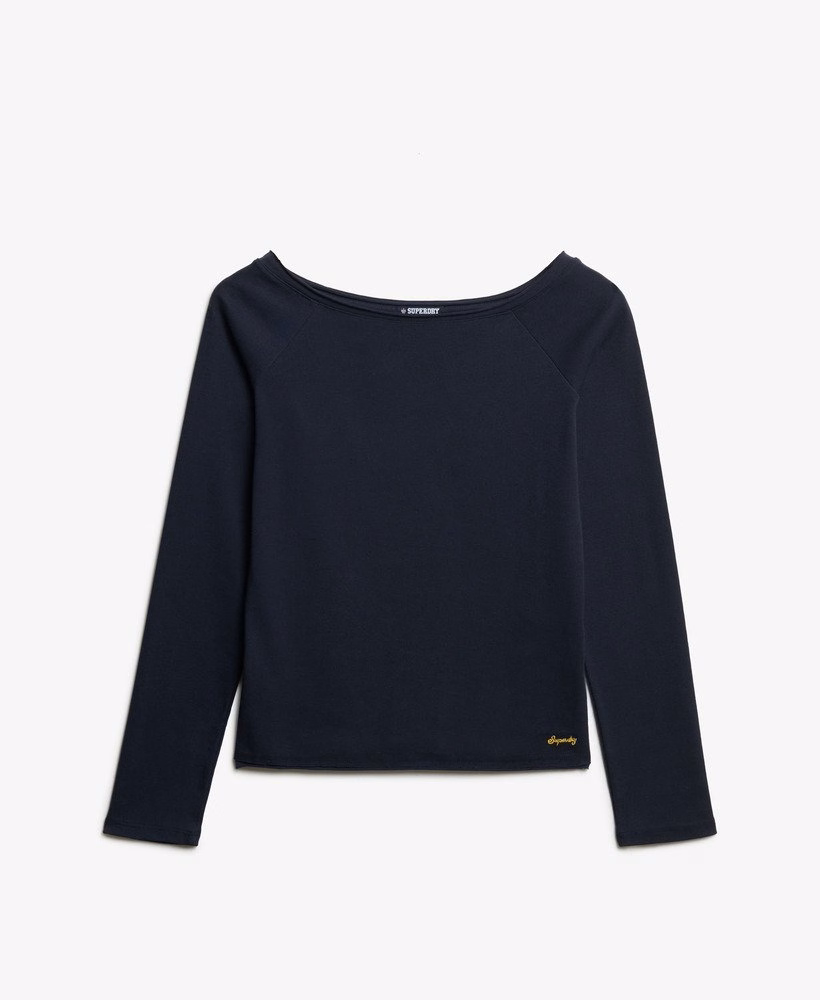 Blusa Bardot com ombros à mostra