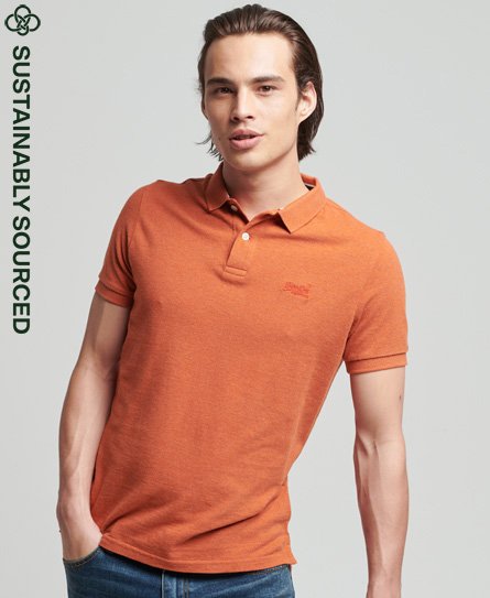 polo clássica essencial em algodão orgânico piqué na cor laranja ferrugem mesclado
