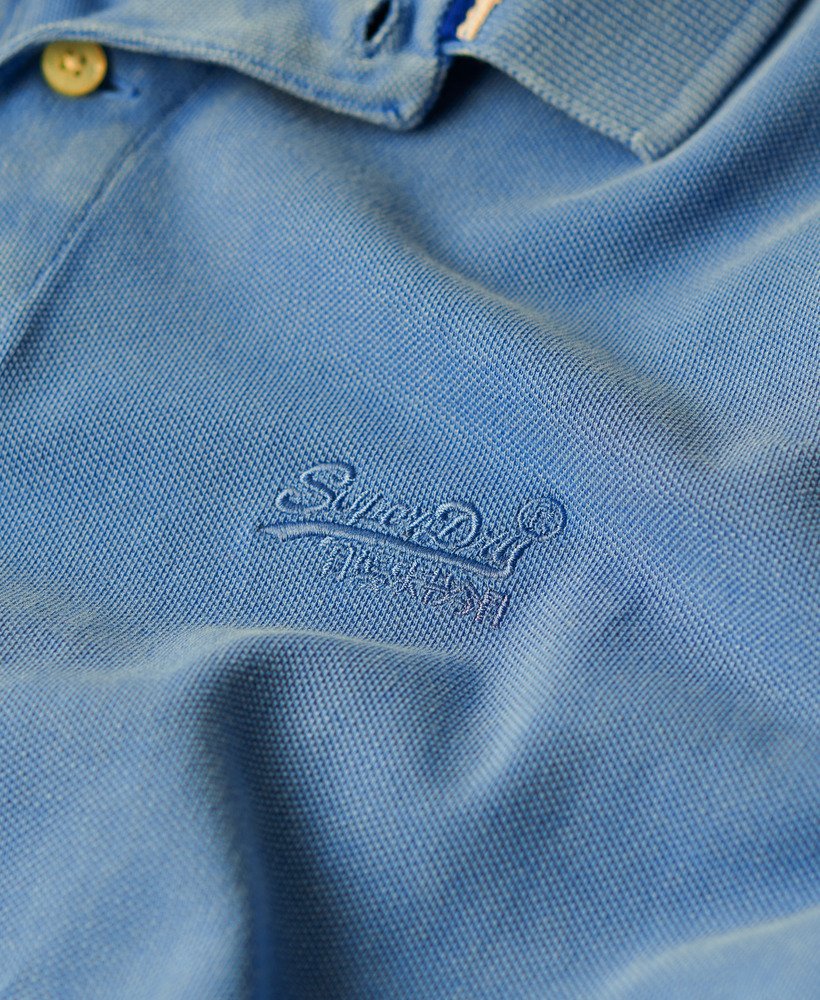 camisa polo desgastada em azul heráldico