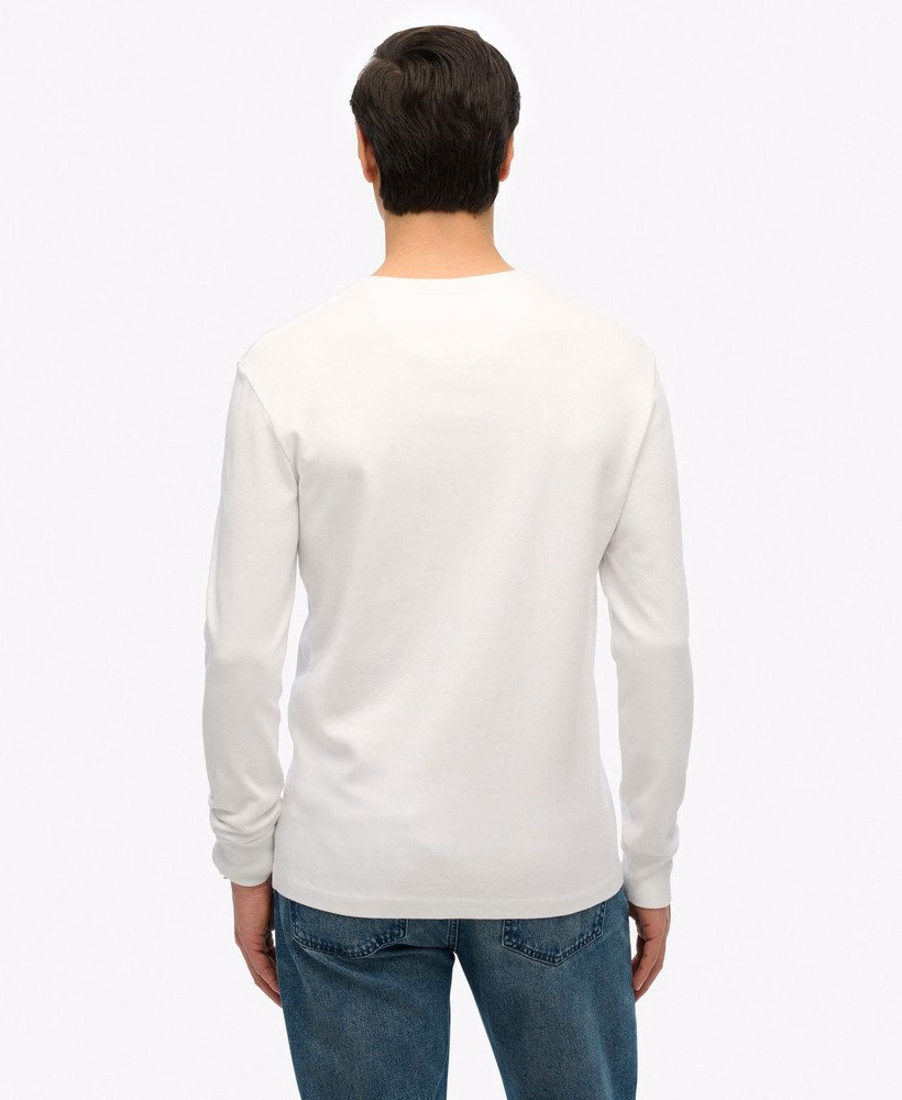 Blusa vintage com bordado de logo e meio botão