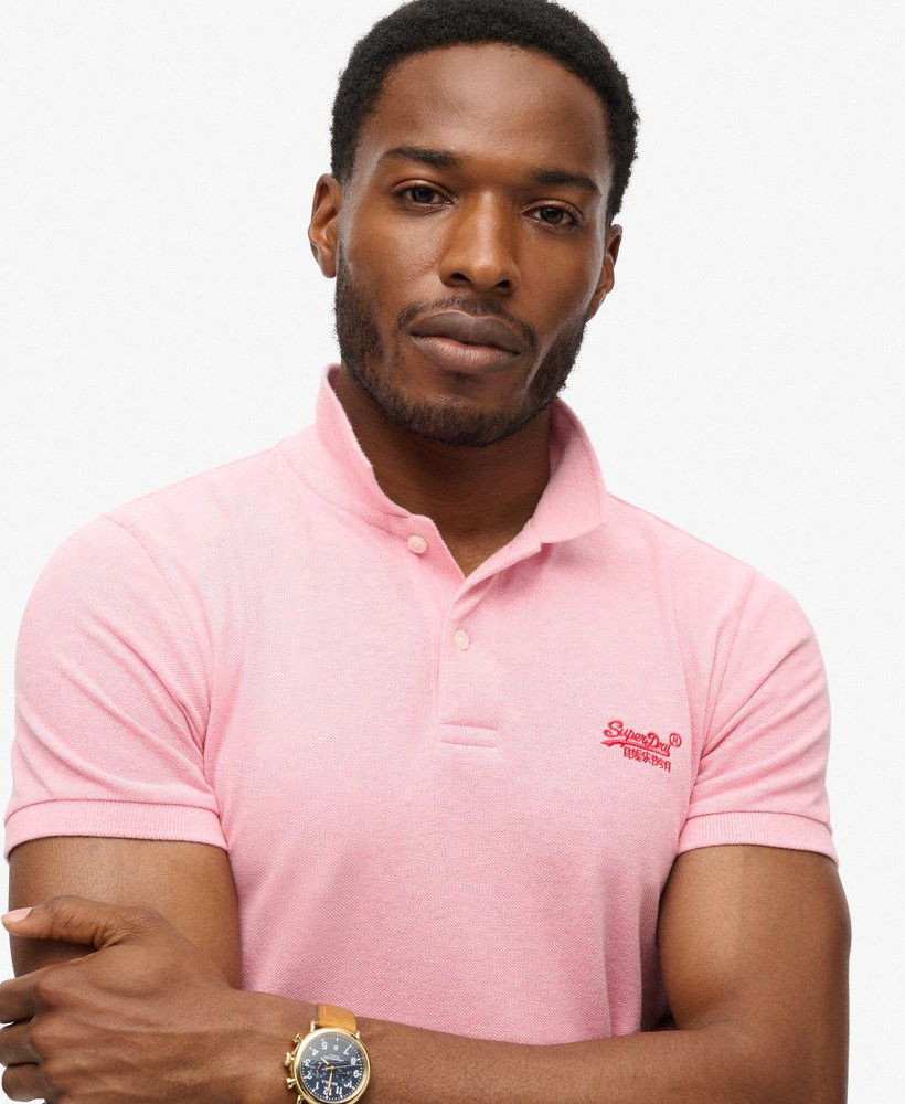 camisa polo clássica em piqué na cor rosa claro mesclado.
