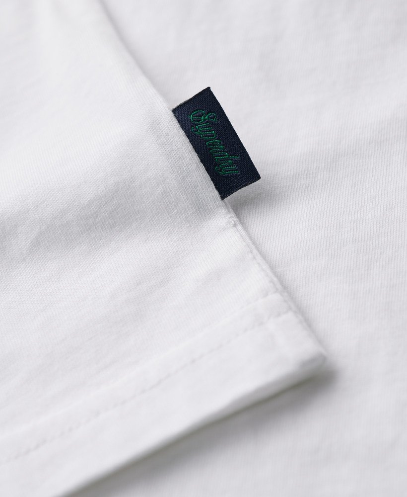 regata essential logo em algodão orgânico na cor Óptica