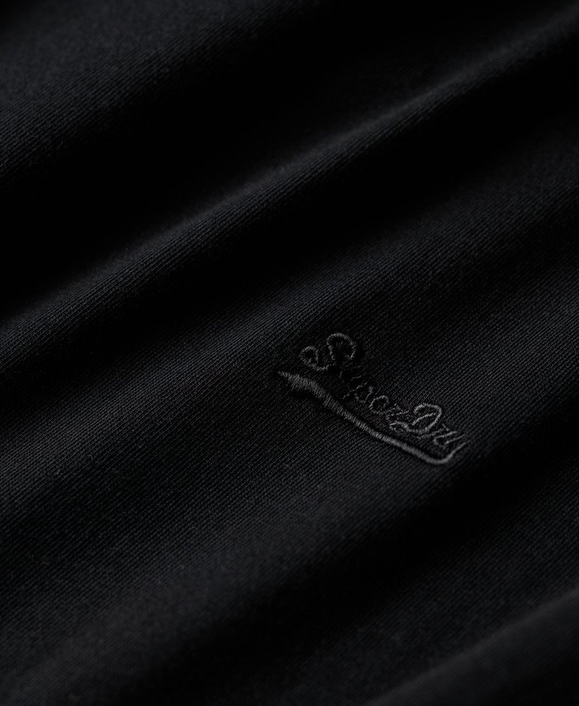 regata essential logo em algodão orgânico na cor preta.