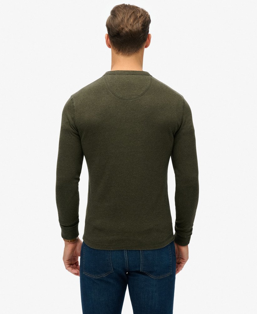 camisa vintage de manga comprida estilo avô na cor verde-campus.