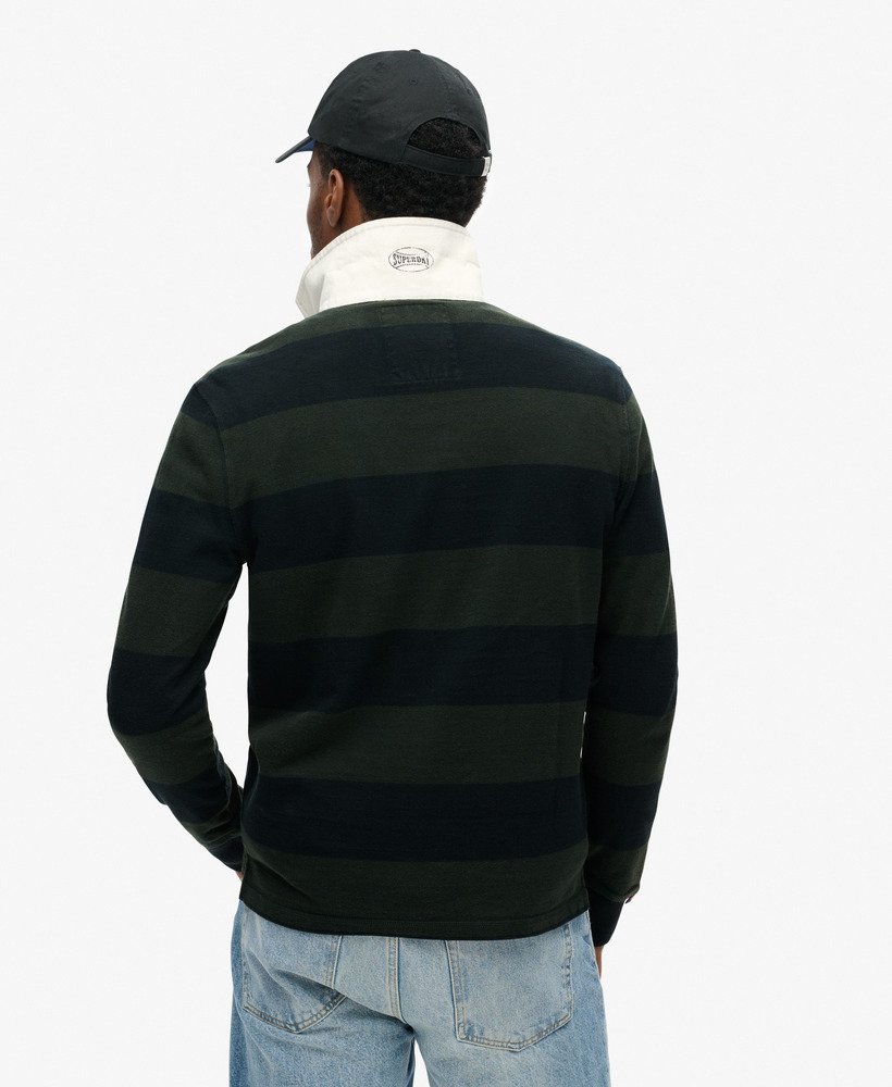 camisa de rugby esportiva em verde escuropreto lavado