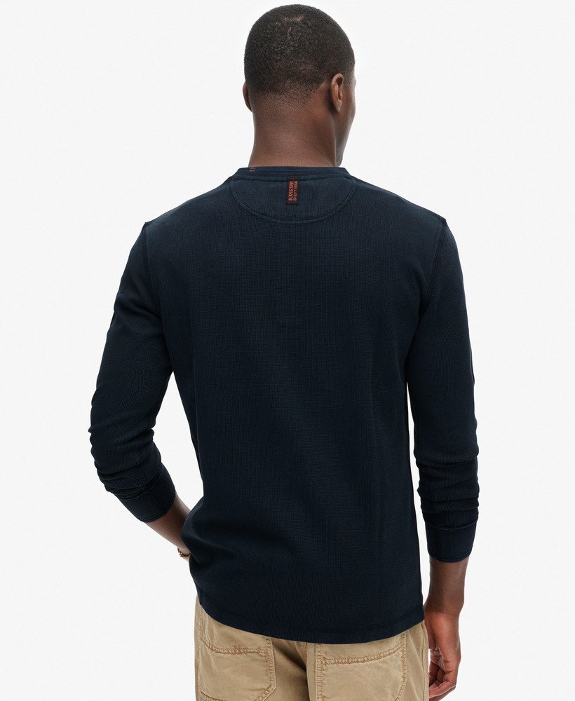 top estilo avô com textura vintage na cor azul marinho eclipse.