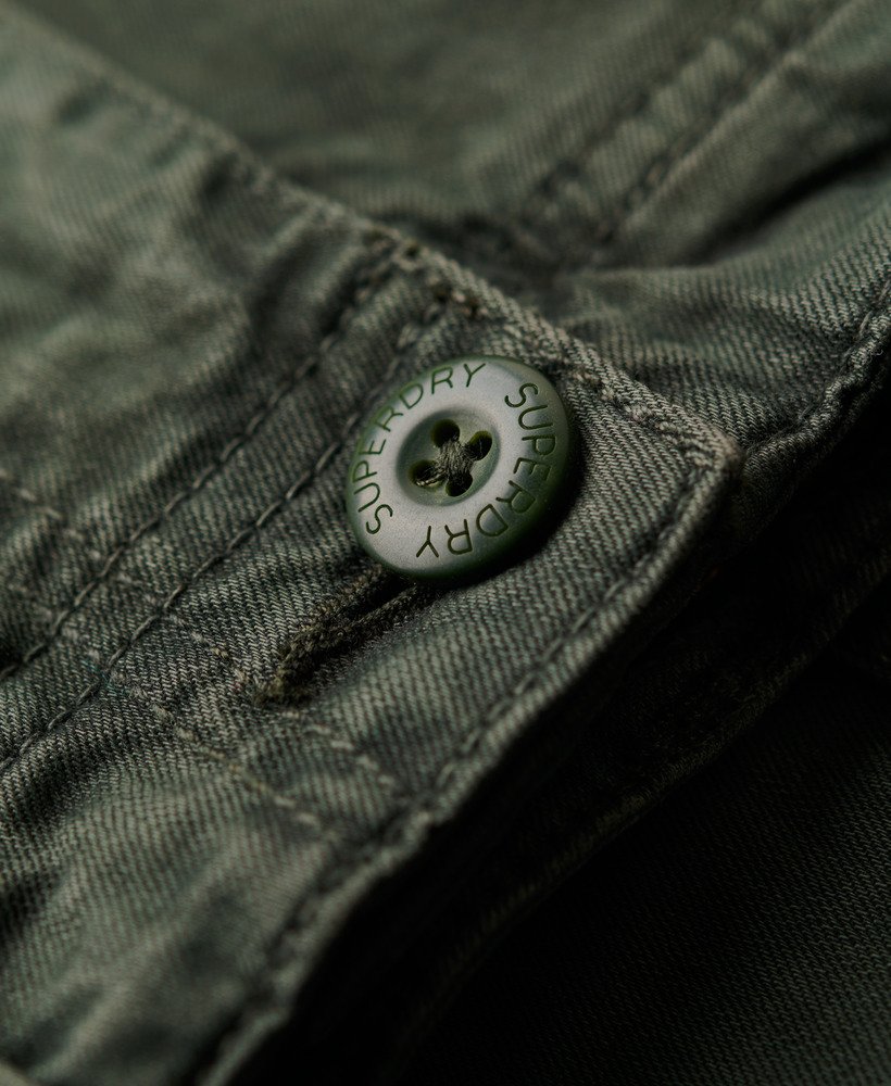 calças cargo core na cor verde oliva da surplus goods