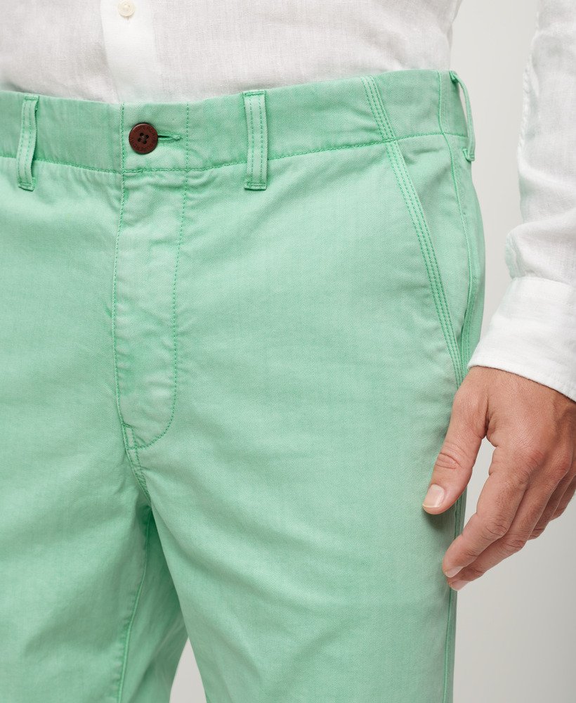 calças chino internacionais na cor verde-menta turquesa.