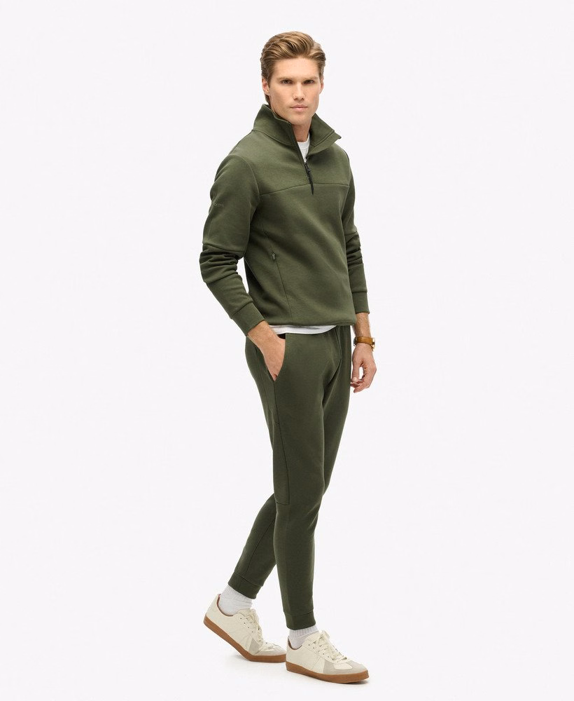 Tech Tapered Jogger