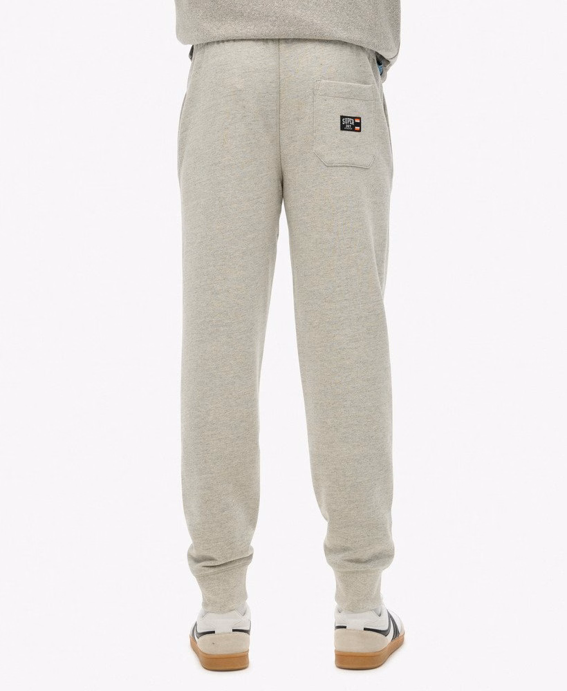 Calça Jogger Essential Logo com Acabamento Meio Escovado