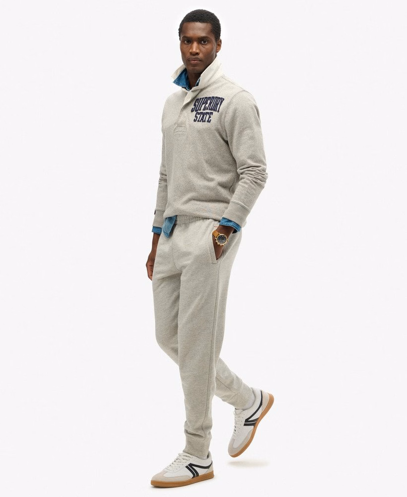 Calça Jogger Essential Logo com Acabamento Meio Escovado