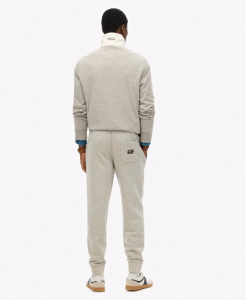 Calça Jogger Essential Logo com Acabamento Meio Escovado