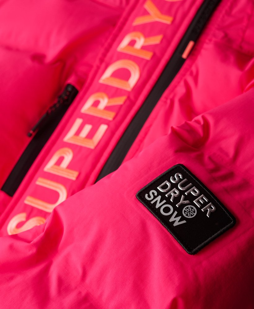 jaqueta puffer boxy com capuz para esqui na cor rosa hiper fire.